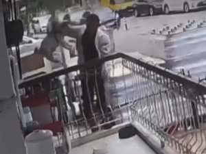 İ̇zmir’de Balkondan Çalınan Köpek Bulundu