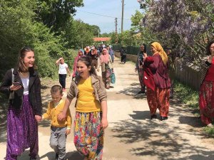 Çanakkale’de Aşıklar Sokağı’nda Gençler Kısmetini Aradı