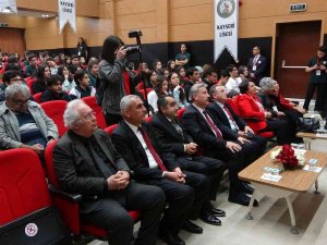 Destanlaşan Liseler Kongrede Buluştu