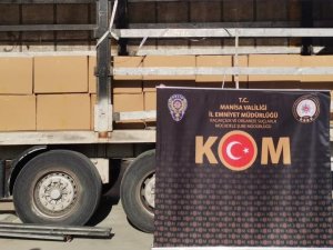 Piyasa Değeri 1 Milyon 800 Bin Tl Olan Kaçak Sigara Ele Geçirildi