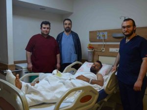 El Başparmağı Kopan İşçiye Ayak Parmağı Nakledildi