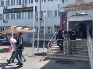 Kovalamaca Sonucu Yakalanan Gasp Suçundan Aranan Şahıslar Adliyeye Sevk Edildi