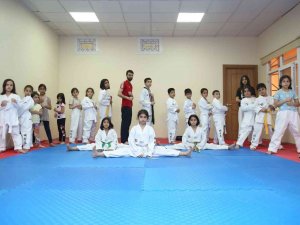 Karaköprü’de Geleceğin Sporcuları Yetiştiriliyor