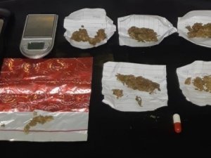 Uyuşturucu Ticareti Yapan 11 Şüpheli Tutuklandı