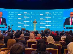 Ak Parti Genel Başkanvekili Kurtulmuş: "Göçmen Meselesini Çözeceğiz"