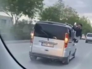 Sosyal Medyada Paylaşılan Tehlikeli Yolculuk Pahalıya Patladı