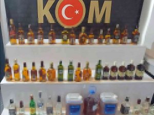 Kuaföre Sahte Alkol Operasyonu: 1 Gözaltı