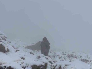Msb: “Yiğitlerimiz, Çocuklarımızı Üzmeye Kalkan Teröristleri İncitmeye Devam Edecek”