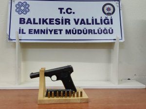Balıkesir’de Polis 129 Aranan Şahsı Yakaladı