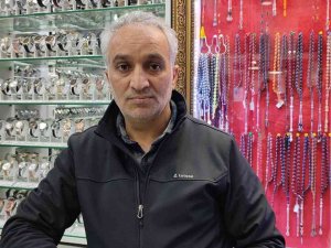 Yüzük Çalan Hırsıza Çağrı: “Sana Farklı Bir Yüzük Vereyim”