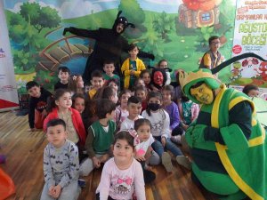 Altıeylül Kent Sahnesi Çocuklarla Buluşmaya Devam Ediyor