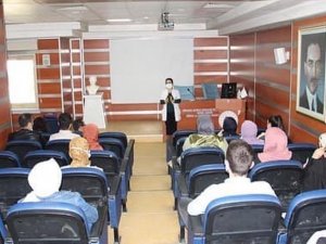 Kütahya Evliya Çelebi Hastanesinde Yoğun Bakım Hemşireliği Sertifikalı Eğitim Programı