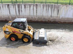 Derelerde Bahar Temizliği Başladı