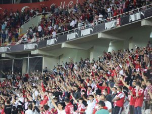 Sivasspor - Alanyaspor Maçı Kapalı Gişe Oynanacak