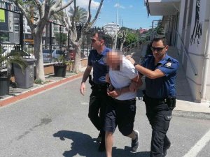Kiraladığı Araçla Kaçan Dolandırıcı Gps Üzerinden 700 Kilometrelik Takiple Yakalandı