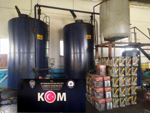 Afyonkarahisar’da 15 Ton Kaçak Akaryakıt Ele Geçirildi
