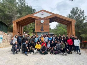 Yıldız Teknik Üniversiteli Gençlerden Kazdağlarına Bilimsel Gezi
