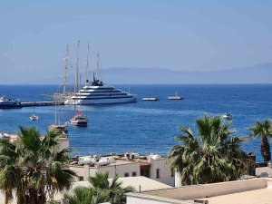 2 Gemiyle 202 Yolcu Geldi