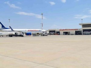 Şerafettin Elçi Havalimanı Nisan Ayında 22 Bin 483 Yolcuya Hizmet Verdi