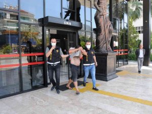 26 Yıl Hapis Cezası İle Aranan Şüpheli Alanya’da Yakalandı