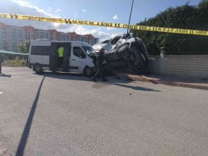 Konya’da Okul Servisleri Çarpıştı:2’si Ağır 14 Yaralı