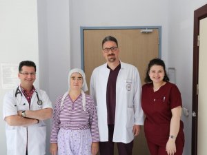 Yorgunluk Ve İştahsızlık Şikayetleri Olan Hastanın Belinden 16 Cm’lik Kitle Çıktı