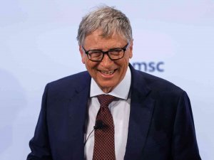 Bill Gates Korona Virüse Yakalandı