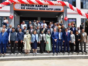 Duygulandıran Açılış