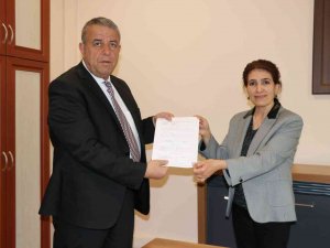 Esnaf Odaları Birlik Başkanı Öztürk, Mazbatasını Aldı