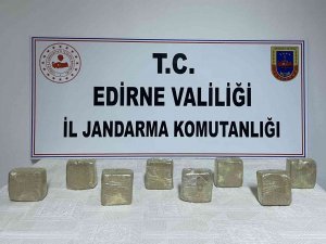 Aracında 4 Kilo Uyuşturucu İle Yakalanan Sürücü Gözaltına Alındı