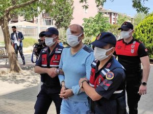Sevgilisini Asitle Ağır Yaralayan Saplantılı Aşık Kendi Gözünden Oldu