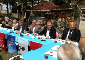 CHP Adayları Emekli Öğretmenlerle Biraraya Geldi