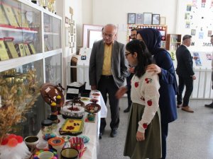 Özel Eğitim Öğrencisinden Sergi