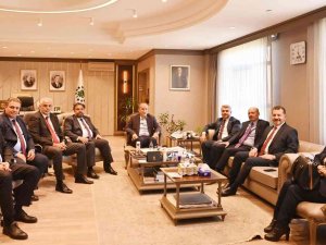 Ayvalık’ta Toki̇ 500 Konutla Start Alacak