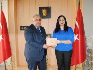 Çesob Başkanı Recep Gür Mazbatasını Aldı