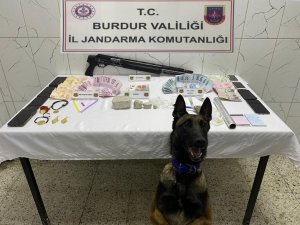 Burdur’da Uyuşturucu Operasyonuna 2 Tutuklama