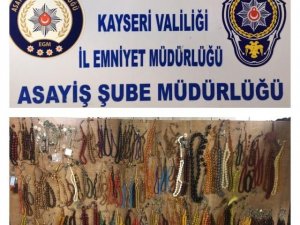 İ̇ş Yerlerinden 760 Bin Tl’lik Eşya Çalan 2 Kişi Yakalandı