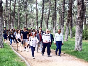 Denizli’de Çocuklara Küçük Yaşta Spor Alışkanlığı Kazandırılıyor