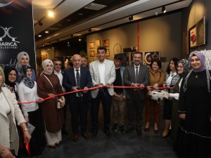 Darıca’da Kursiyerlerin El Emeği Ürünleri Sergileniyor