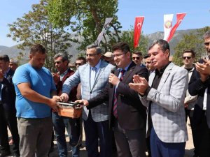 Kırkağaç’ta 16 Milyon Tl’lik Spor Kompleksinin Temeli Atıldı