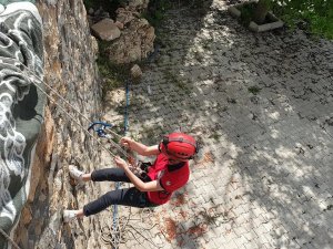 Geleceğin Acil Yardım Ve Afet Ekiplerine Uygulamalı Eğitim