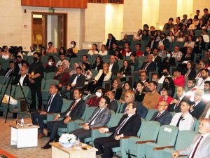 15 Üniversitenin Katıldığı Disiplinler Arası Öğrenci Kongresi Başladı