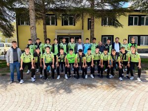 Kocasinan Şimşekspor, U18 Türkiye Şampiyonası İçinnevşehir’e Gitti