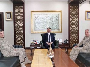Tuğgeneral Okyar, Siirt Valisi Hacıbektaşoğlu İle Bir Araya Geldi
