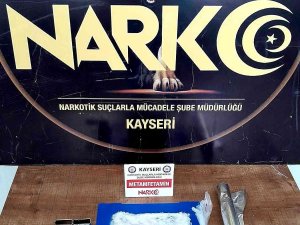 Kayseri’de 8 Adrese Eş Zamanlı Uyuşturucu Operasyonu: 32 Kişi Yakalandı