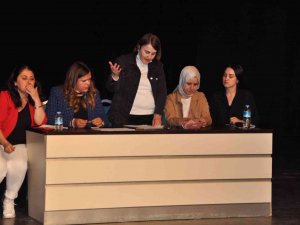 Tekirdağ’da Liseler Arası Münazara Yarışması Yapıldı