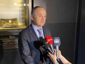 “Kaşıkçı Elması Çalındı” İddialarına Topkapı Sarayı’ndan Açıklama Geldi