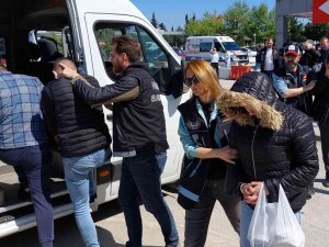 Samsun’da Apart Daireye Uyuşturucu Operasyonu: 7 Gözaltı