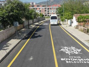 Büyükşehir Belediyesi Yolları Yeniliyor