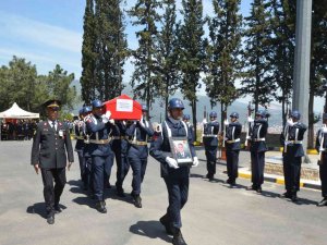 Başçavuş Çiftçi Askeri Törenle Son Yolculuğuna Uğurlandı